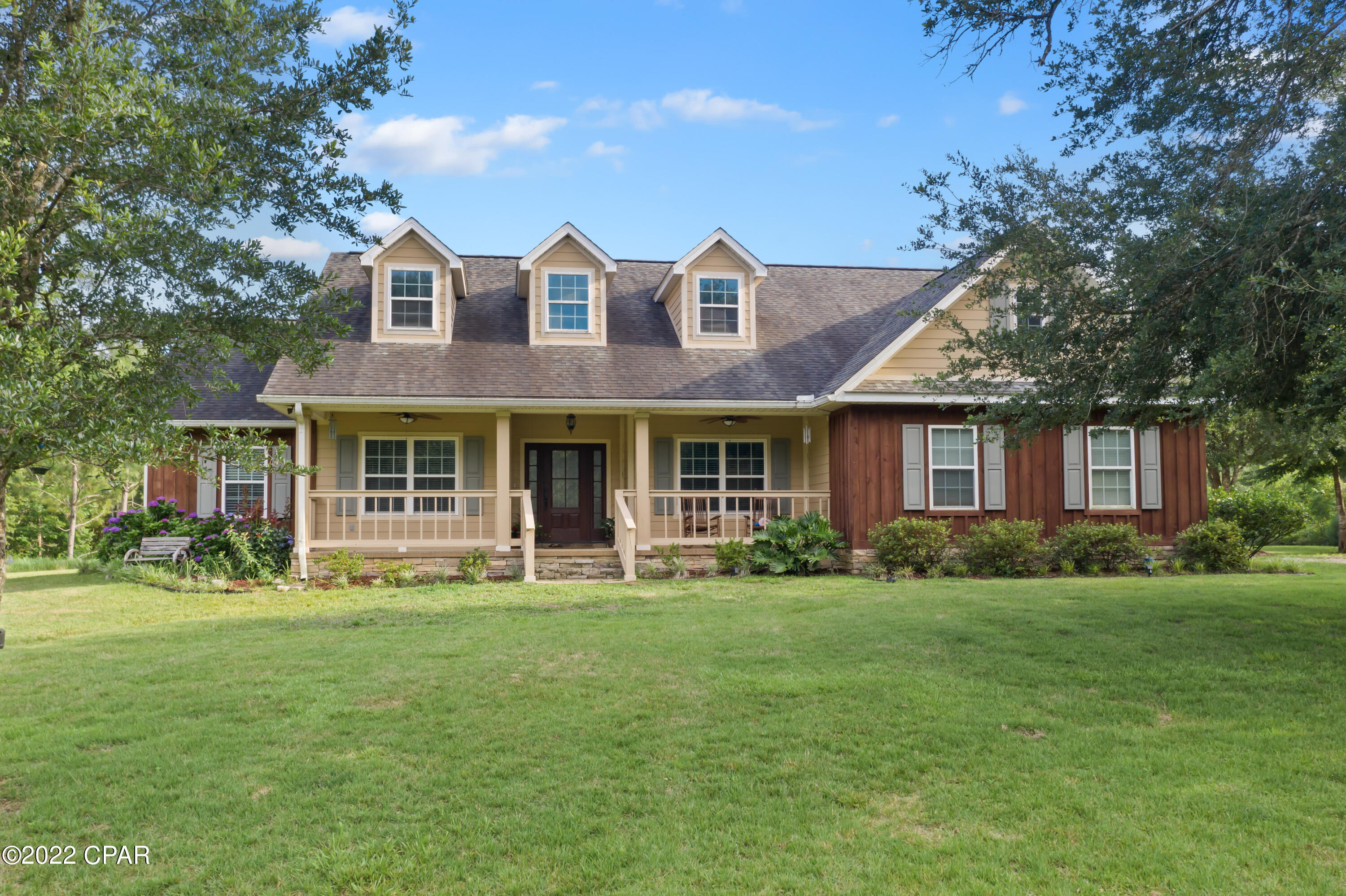 5056 Dupree Road Vernon, FL 32462 - Photo 1 of 37