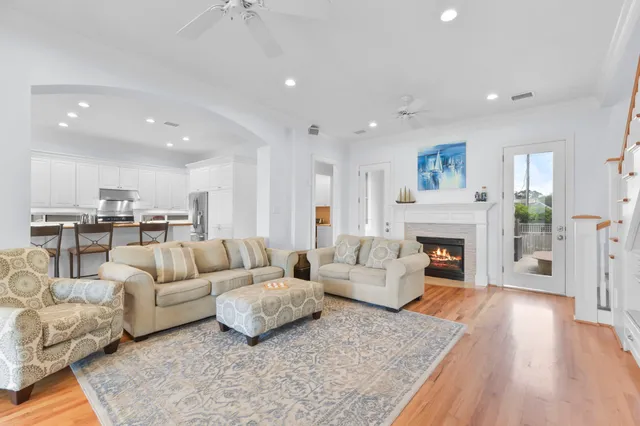 $1,150,000 | 1207 North Shore Drive, Clear Lake Shores, TX 77565