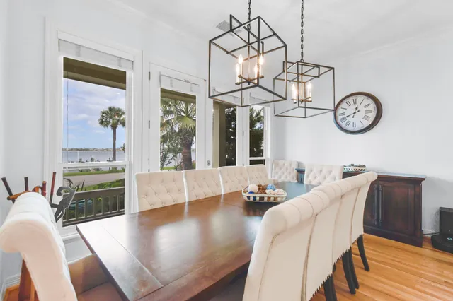 $1,150,000 | 1207 North Shore Drive, Clear Lake Shores, TX 77565