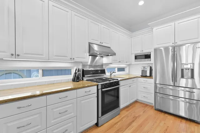 $1,150,000 | 1207 North Shore Drive, Clear Lake Shores, TX 77565