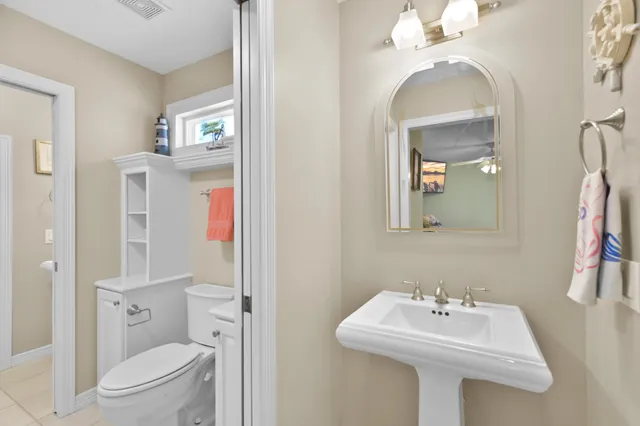 $1,150,000 | 1207 North Shore Drive, Clear Lake Shores, TX 77565