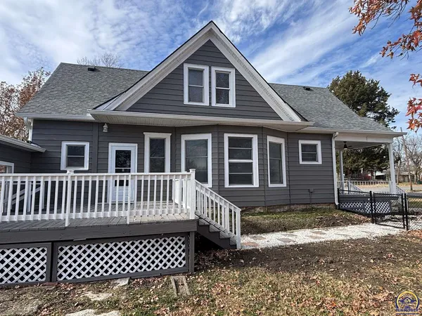 $289,000 | 620 Pearl Street, Cottonwood Falls, KS 66845