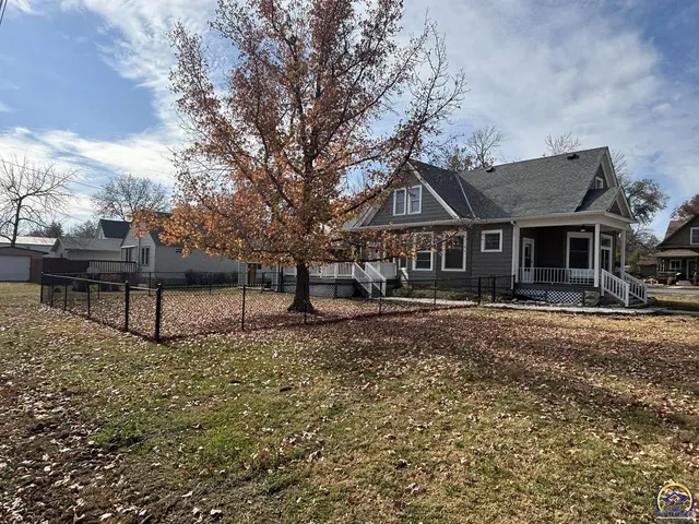 $319,000 | 620 Pearl Street, Cottonwood Falls, KS 66845