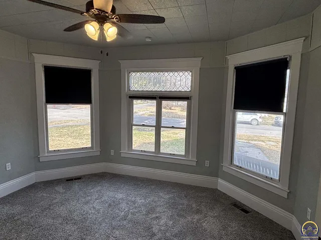 $319,000 | 620 Pearl Street, Cottonwood Falls, KS 66845