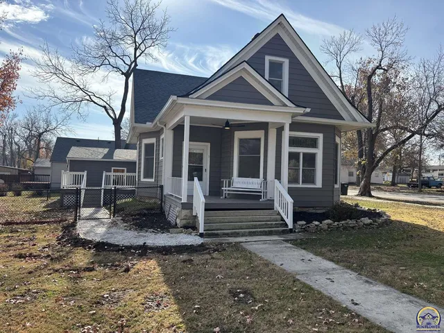 $319,000 | 620 Pearl Street, Cottonwood Falls, KS 66845