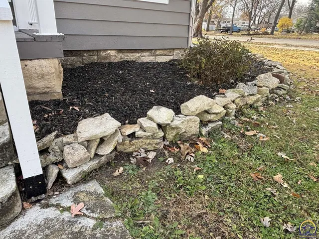 $319,000 | 620 Pearl Street, Cottonwood Falls, KS 66845