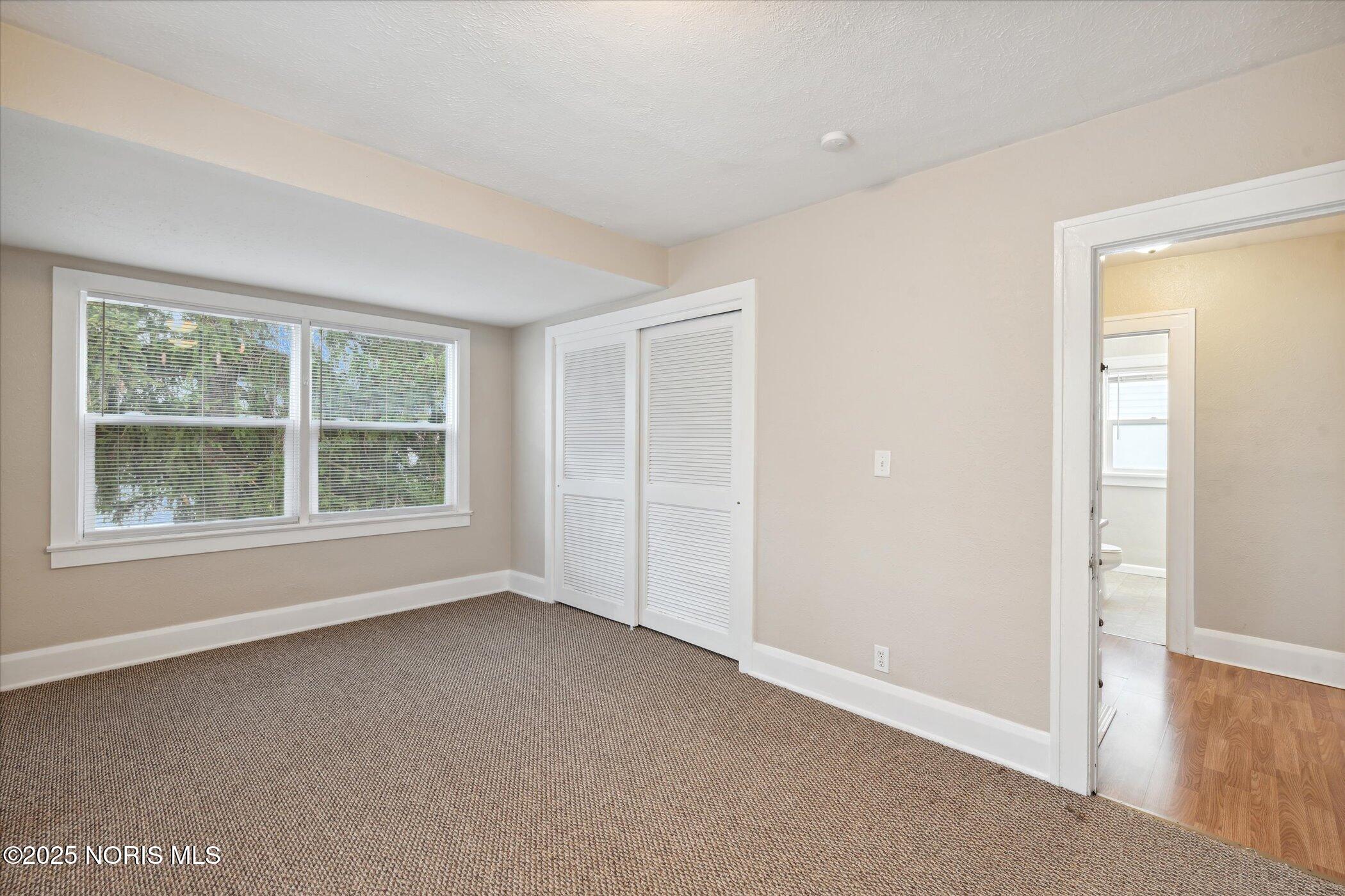 2051 Wyndhurst Road Toledo, OH 43607 - Photo 32 of 37 34-2051-Wyndhurst-Rd-Toledo-OH-43607-Win