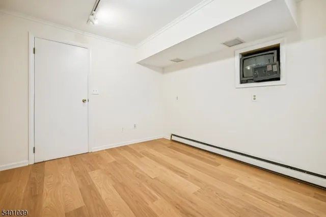 $765,000 | 13 Evergreen Avenue, Springfield, NJ 07081