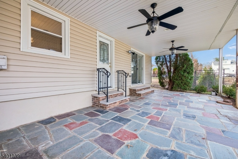 13 Evergreen Avenue Springfield, NJ 07081 - Photo 28 of 35