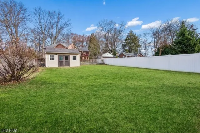 $765,000 | 13 Evergreen Avenue, Springfield, NJ 07081