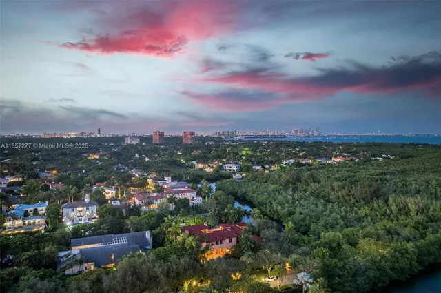 $27,500,000 | 221 Casuarina Concourse, Coral Gables, FL 33143