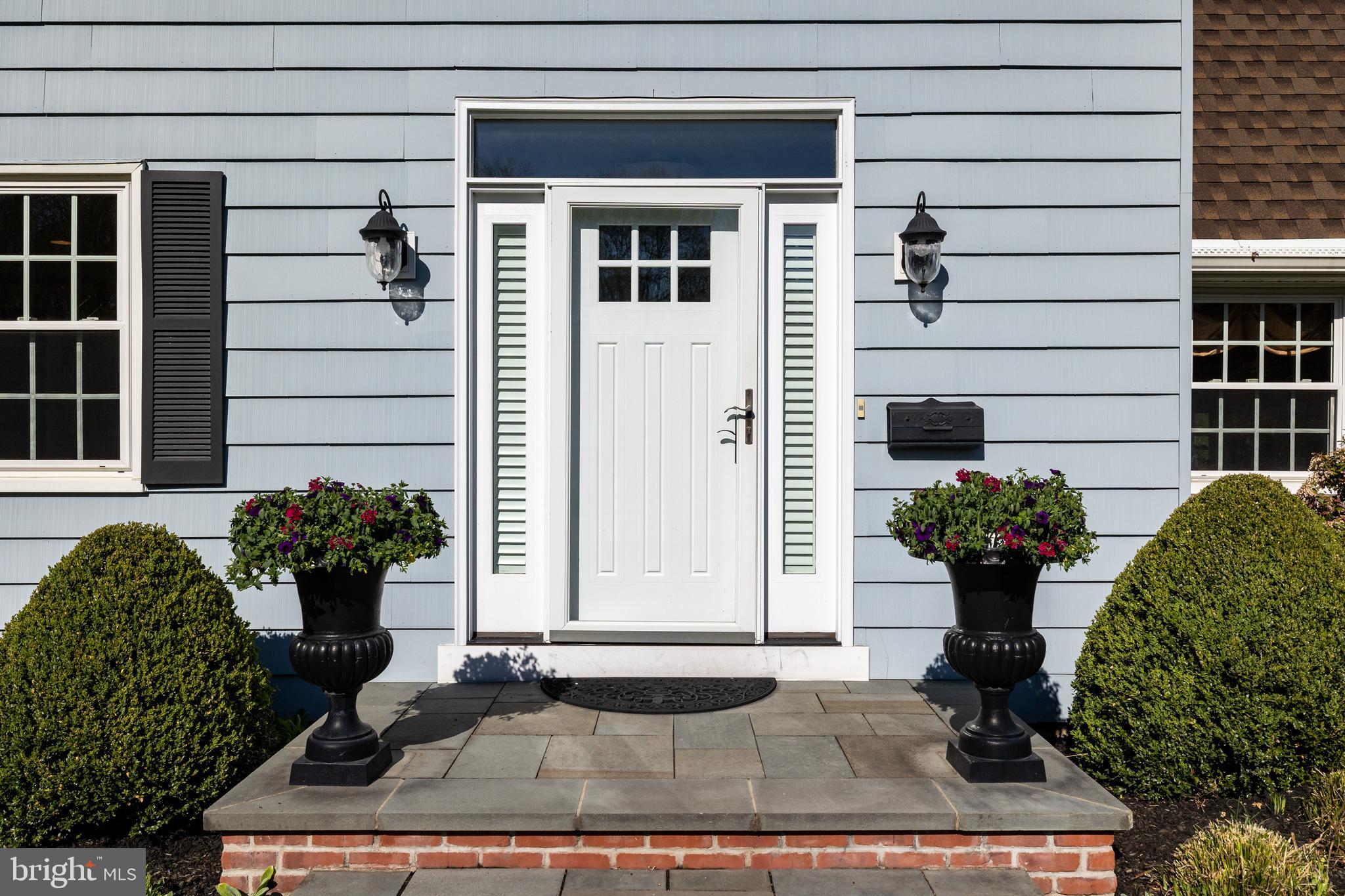 745 Signal Light Road Moorestown, NJ 08057 - Photo 3 of 36