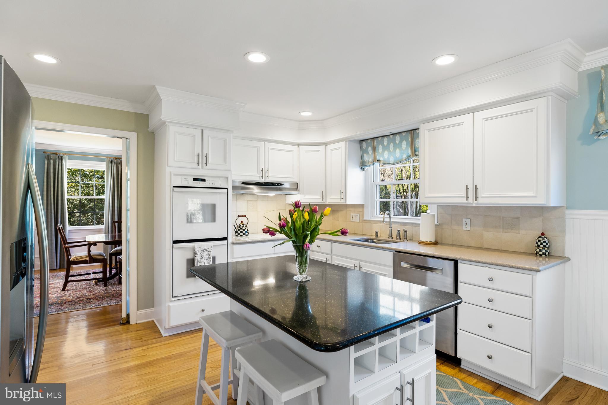745 Signal Light Road Moorestown, NJ 08057 - Photo 10 of 36