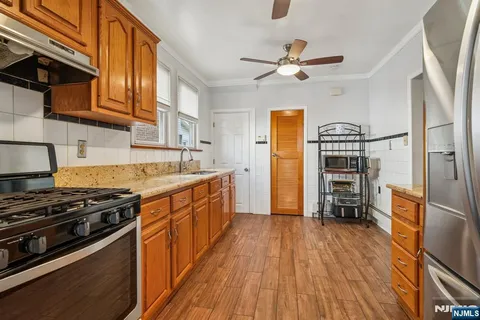 $470,000 | 246 North 9th Street, Newark, NJ 07107