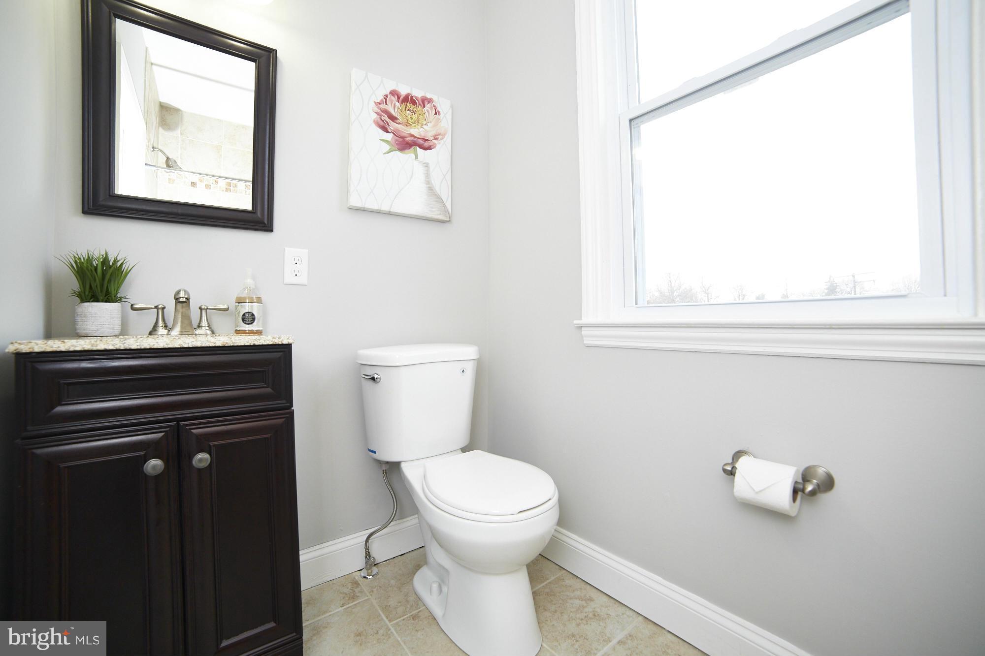 9200 Avondale Road Baltimore, MD 21234 - Photo 23 of 30 Bath (Master)