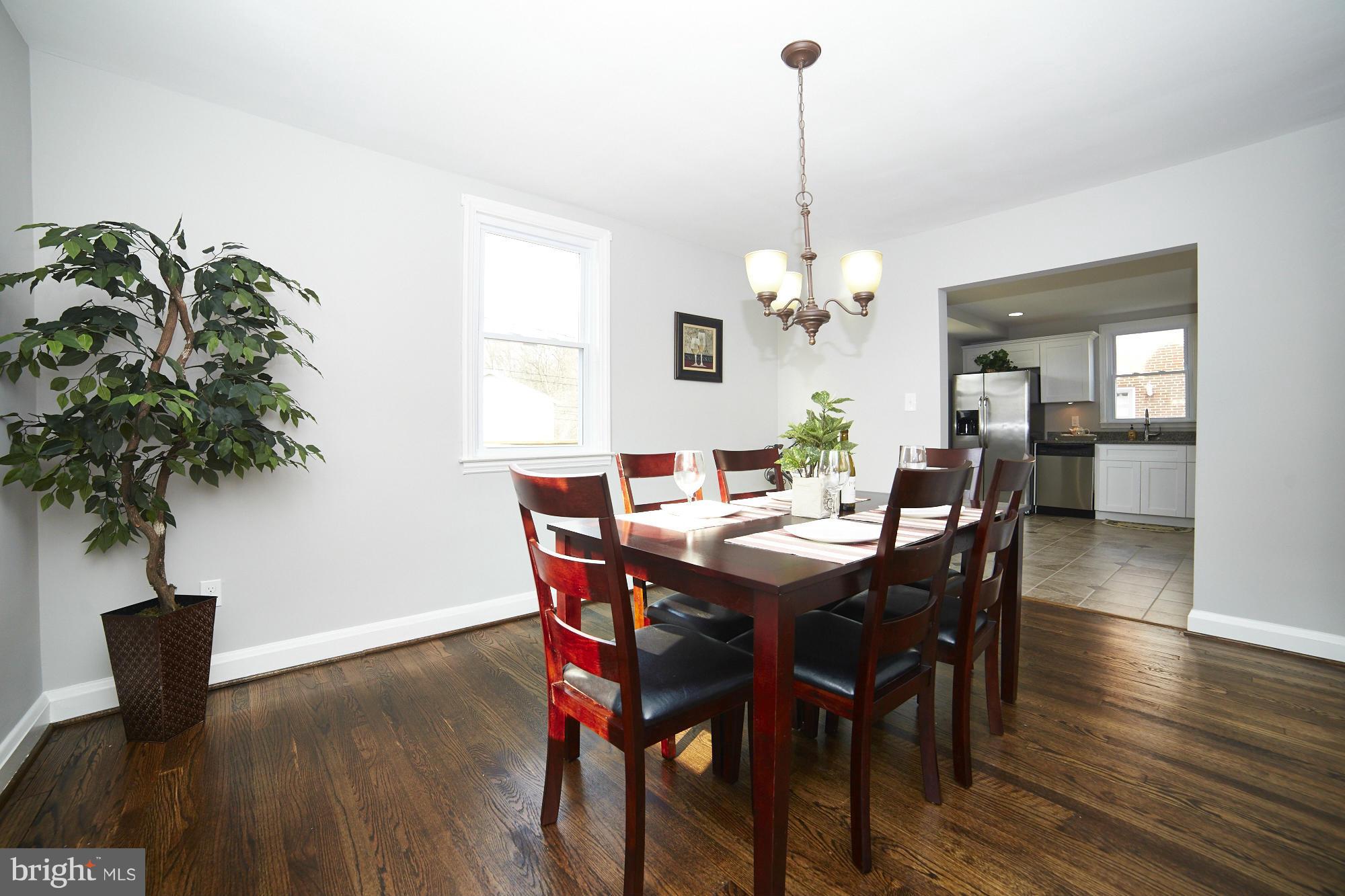 9200 Avondale Road Baltimore, MD 21234 - Photo 8 of 30 Dining Room