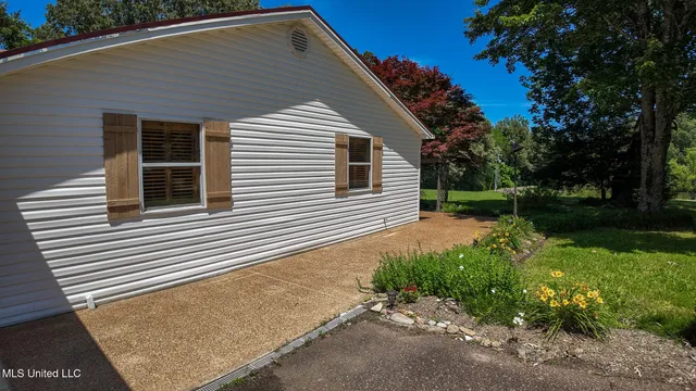 $594,900 | 3501 Highway 305, Hernando, MS 38632