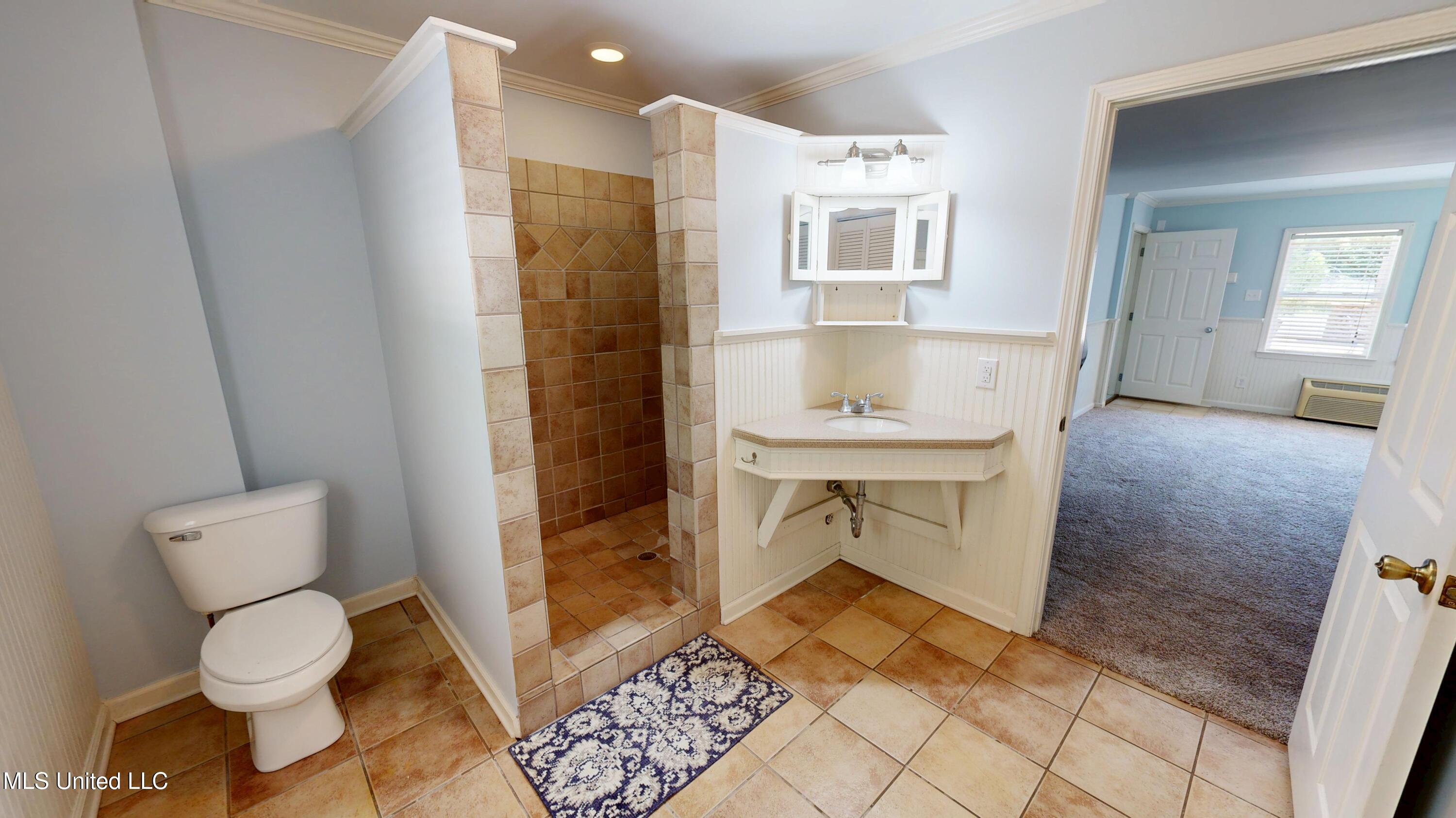 3501 Highway 305 Hernando, MS 38632 - Photo 24 of 75 Bathroom 2