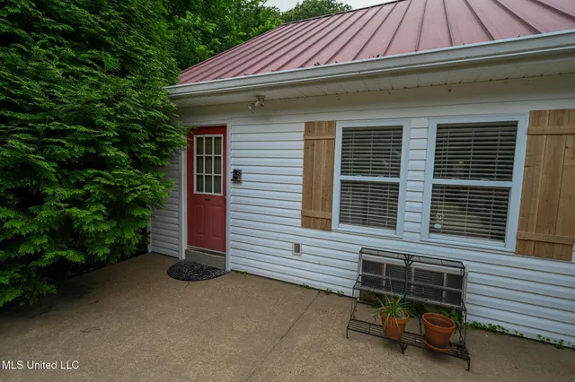 $594,900 | 3501 Highway 305, Hernando, MS 38632