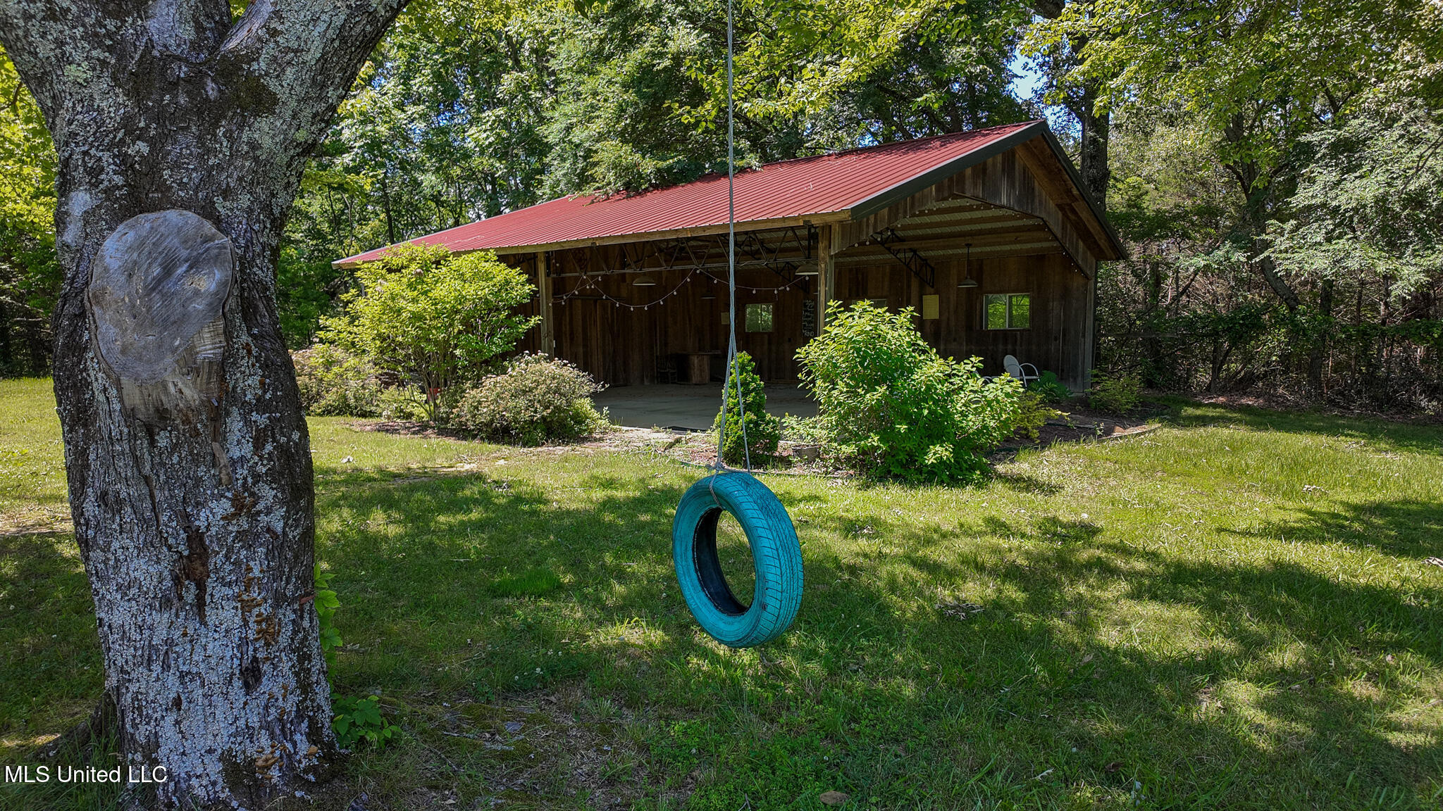 3501 Highway 305 Hernando, MS 38632 - Photo 64 of 75 covered area for get togethers