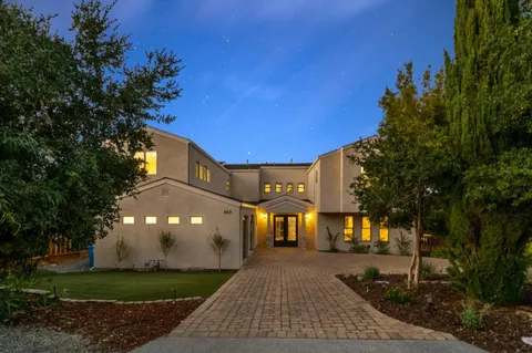 $4,599,000 | 303 Lakeview Way, Redwood City, CA 94062