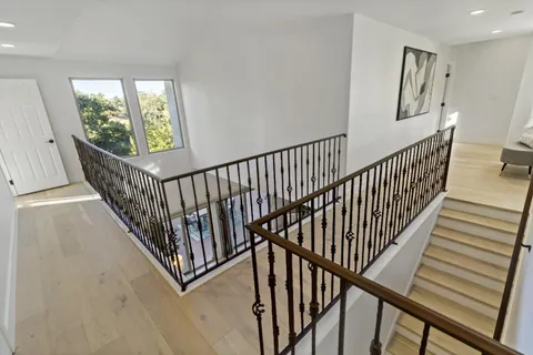 $4,599,000 | 303 Lakeview Way, Redwood City, CA 94062