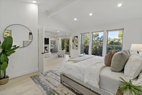 $4,599,000 | 303 Lakeview Way, Redwood City, CA 94062