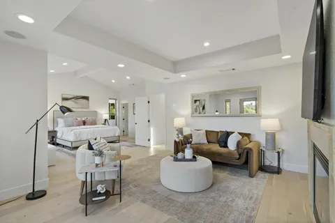 $4,599,000 | 303 Lakeview Way, Redwood City, CA 94062