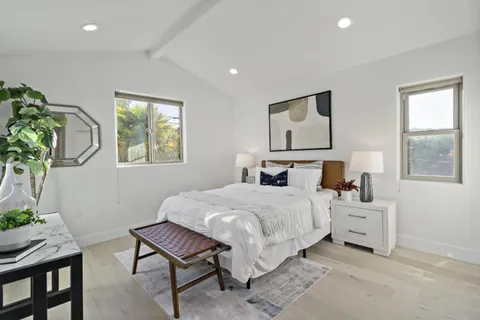 $4,599,000 | 303 Lakeview Way, Redwood City, CA 94062