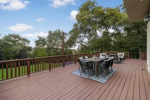 $4,599,000 | 303 Lakeview Way, Redwood City, CA 94062