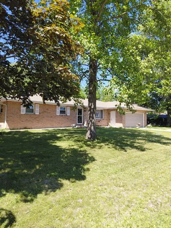 $299,000 | 1749 Green Meadow Lane, Chesterton, IN 46304