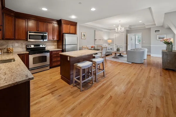 $499,000 | 12 Russell Road, Unit 404, Wellesley, MA 02482