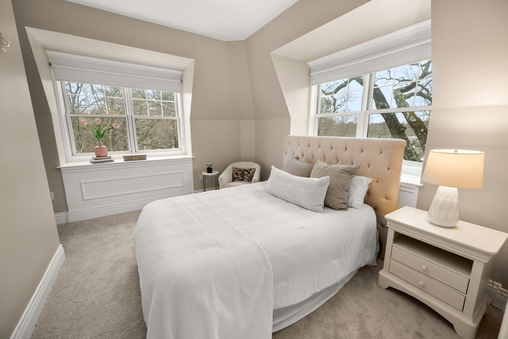 12 Russell Road, Unit 404 Wellesley, MA 02482 - Photo 6 of 17