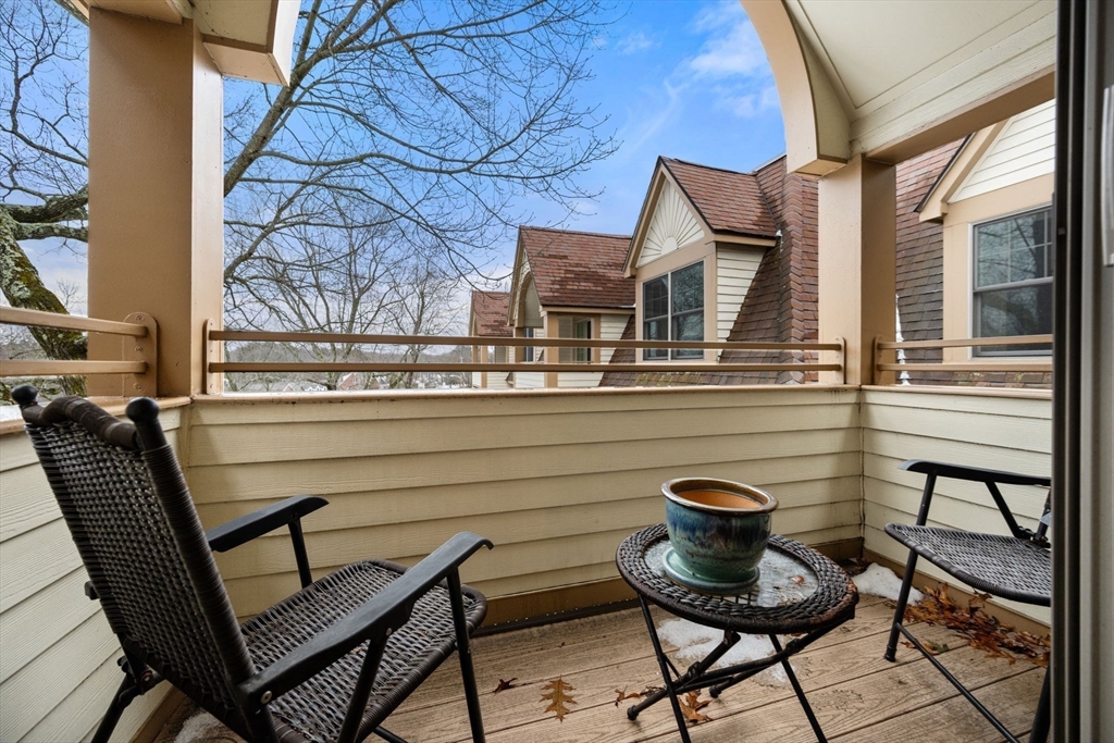 12 Russell Road, Unit 404 Wellesley, MA 02482 - Photo 9 of 17
