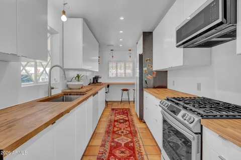 $995,000 | 309 East Keim Drive, Phoenix, AZ 85012