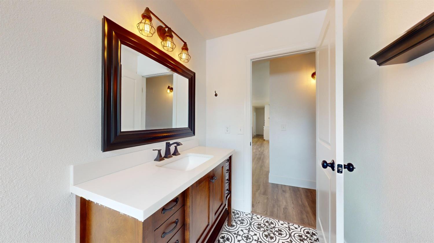 3053 Fowler Avenue Clovis, CA 93611 - Photo 28 of 48 GUEST BATH