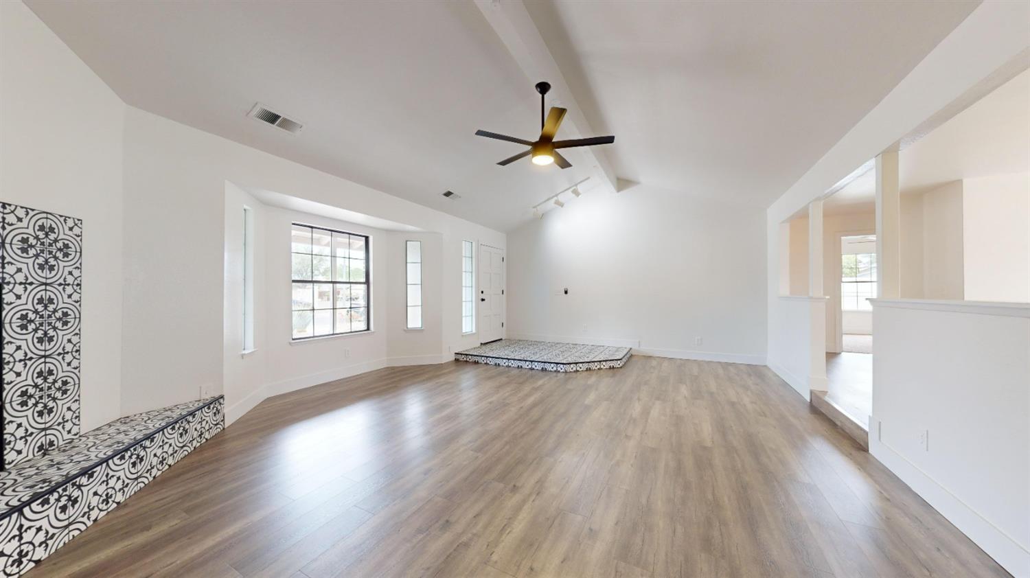 3053 Fowler Avenue Clovis, CA 93611 - Photo 3 of 48 LIVING ROOM