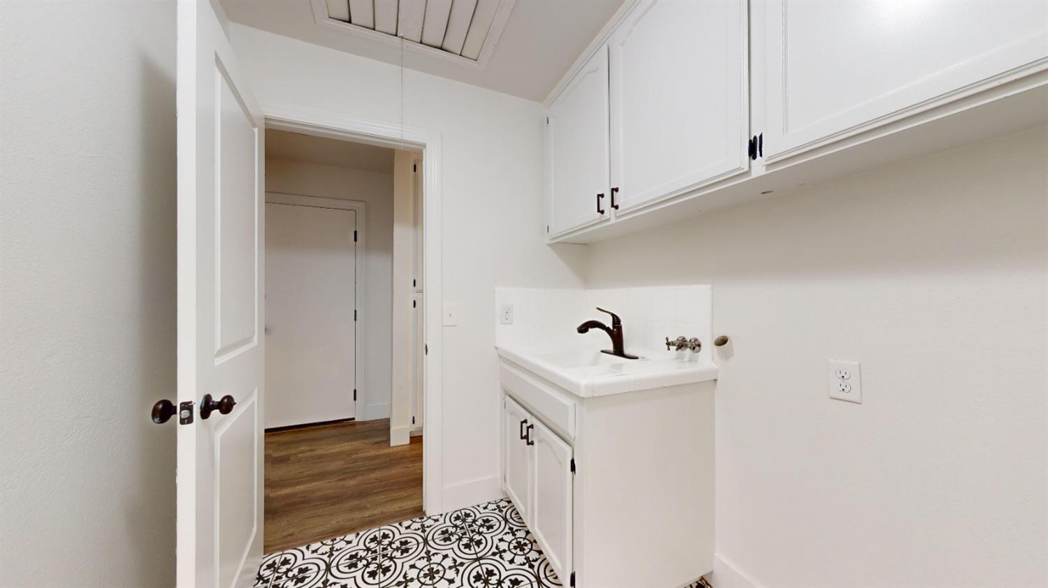 3053 Fowler Avenue Clovis, CA 93611 - Photo 36 of 48 WASH ROOM