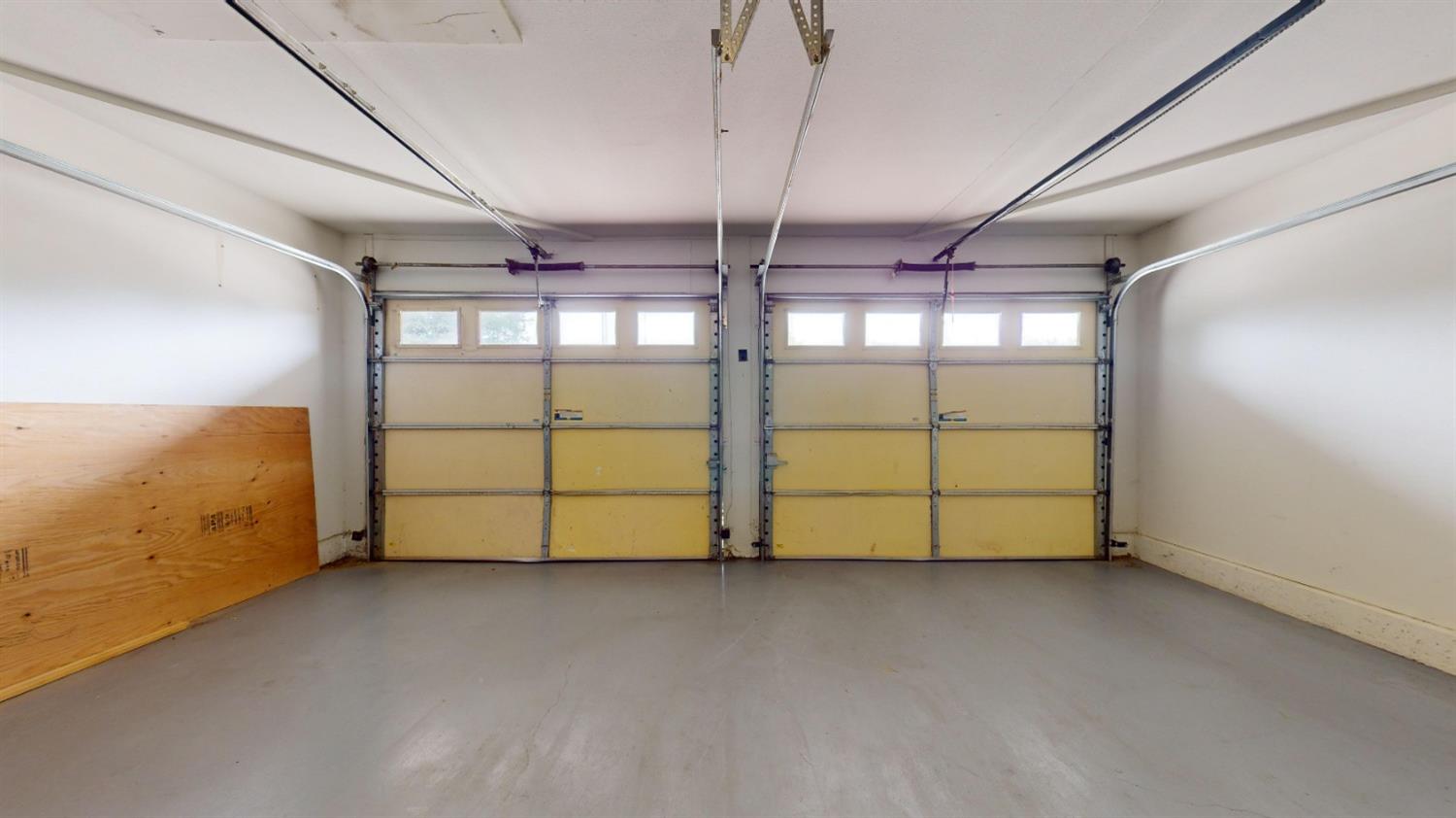 3053 Fowler Avenue Clovis, CA 93611 - Photo 47 of 48 2 CAR GARAGE