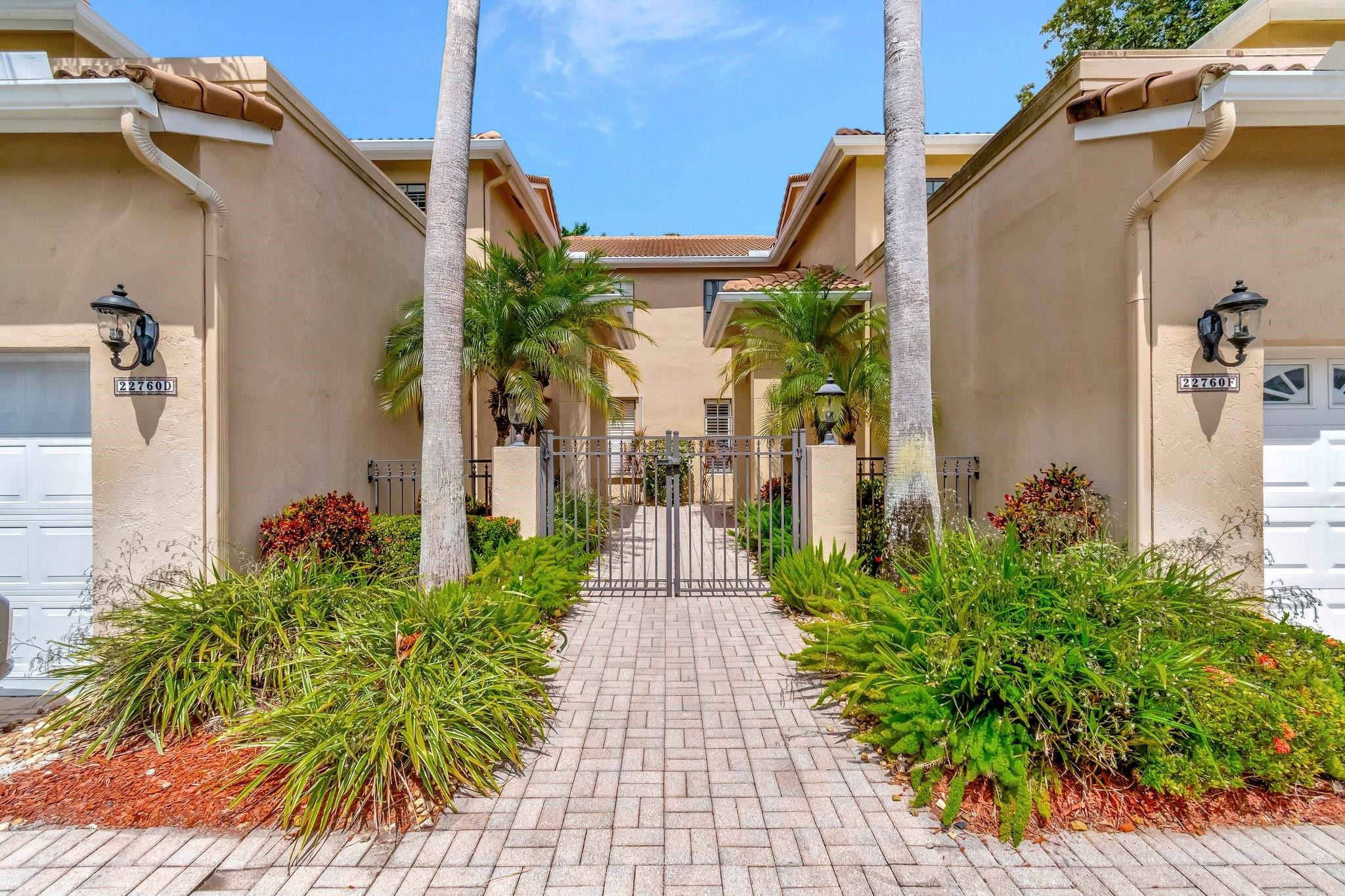 22760 Mandeville Place, Unit E Boca Raton, FL 33433 - Photo 3 of 40 Photo 3