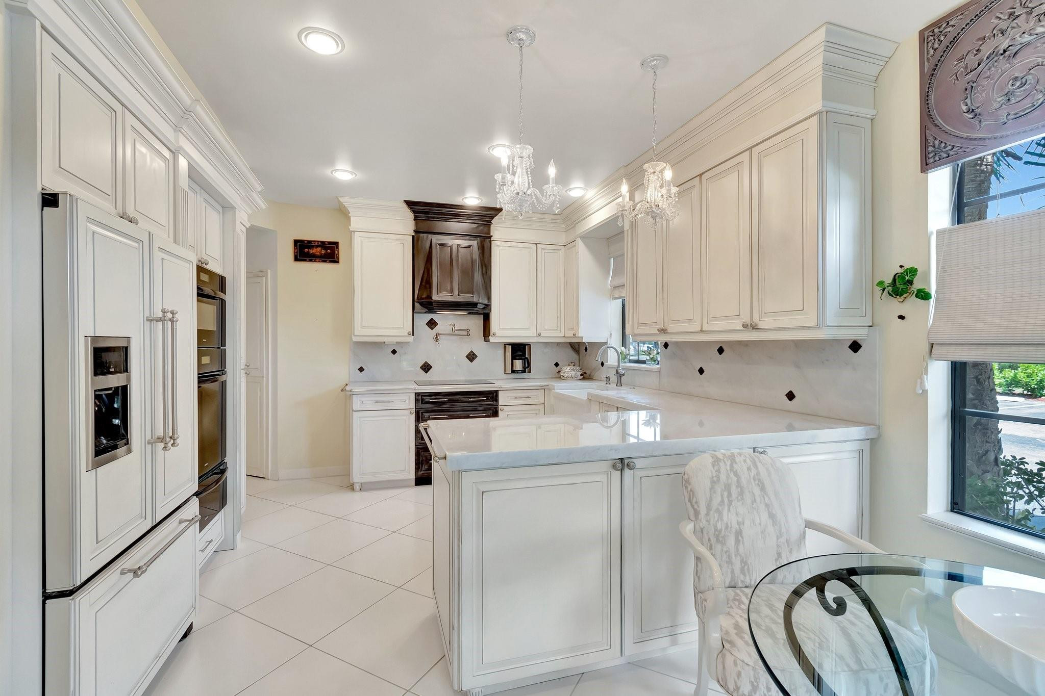 22760 Mandeville Place, Unit E Boca Raton, FL 33433 - Photo 7 of 40 Photo 7