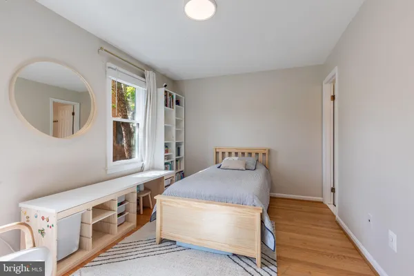 $5,500 | 1126 North Taylor Street, Unit 1, Arlington, VA 22201