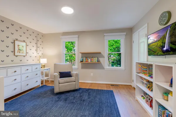 $5,500 | 1126 North Taylor Street, Unit 1, Arlington, VA 22201