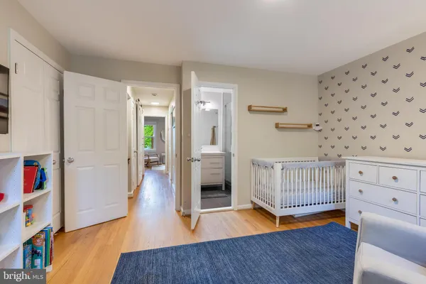 $5,500 | 1126 North Taylor Street, Unit 1, Arlington, VA 22201