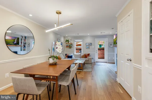 $5,500 | 1126 North Taylor Street, Unit 1, Arlington, VA 22201