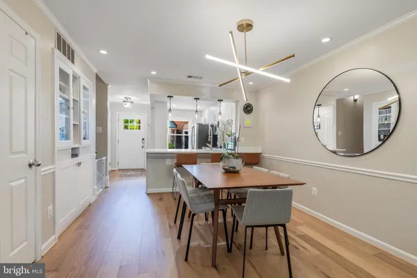 $5,500 | 1126 North Taylor Street, Unit 1, Arlington, VA 22201