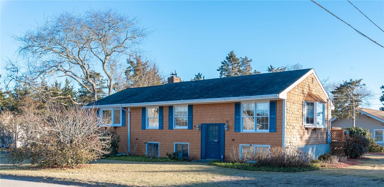 24 Cove Road Westerly, RI 02891 - Photo 11 of 42