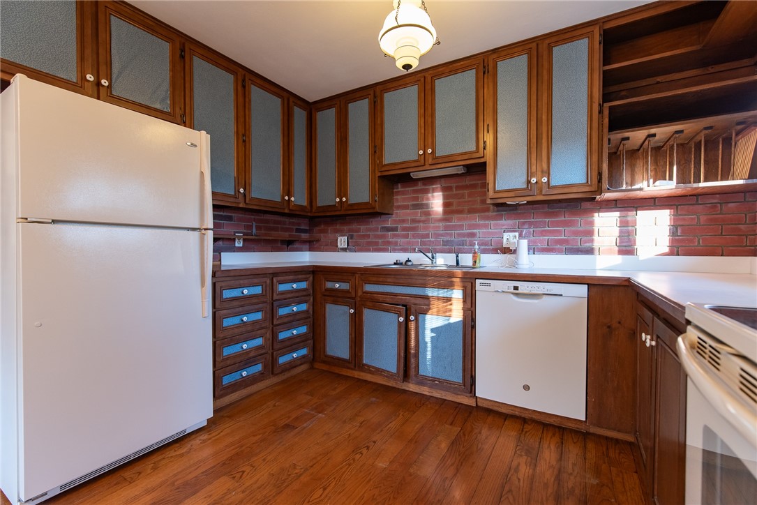 24 Cove Road Westerly, RI 02891 - Photo 16 of 42