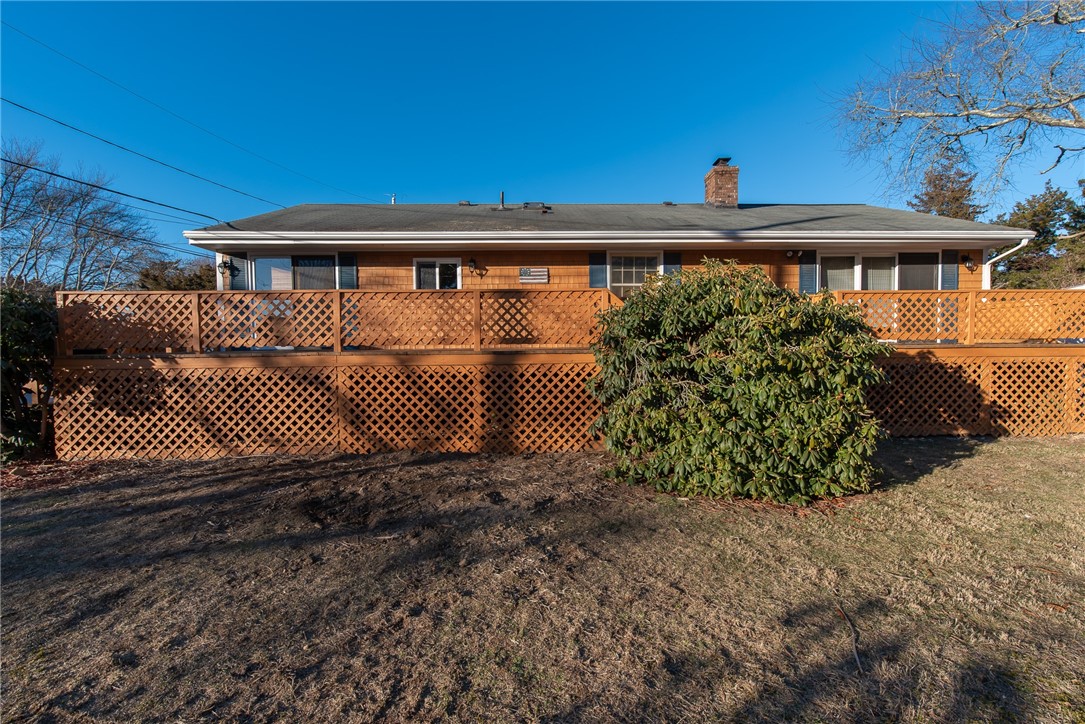 24 Cove Road Westerly, RI 02891 - Photo 2 of 42