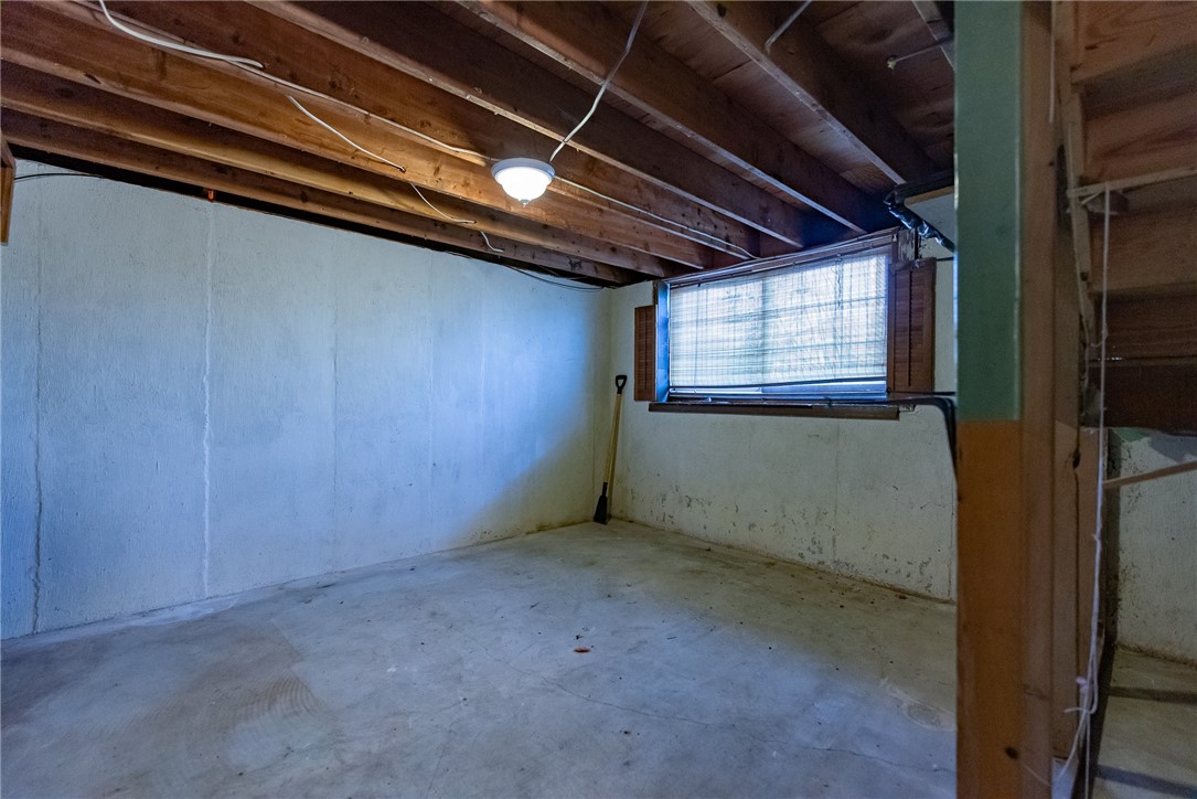 24 Cove Road Westerly, RI 02891 - Photo 37 of 42